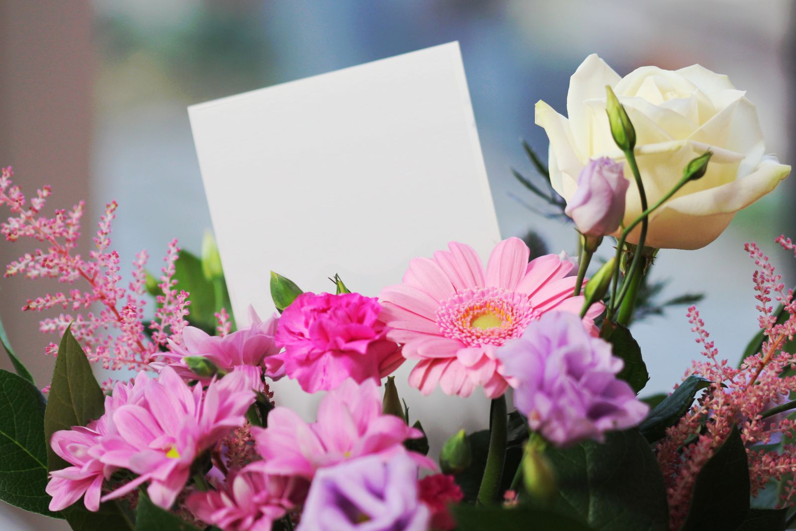 What to write on a flower card