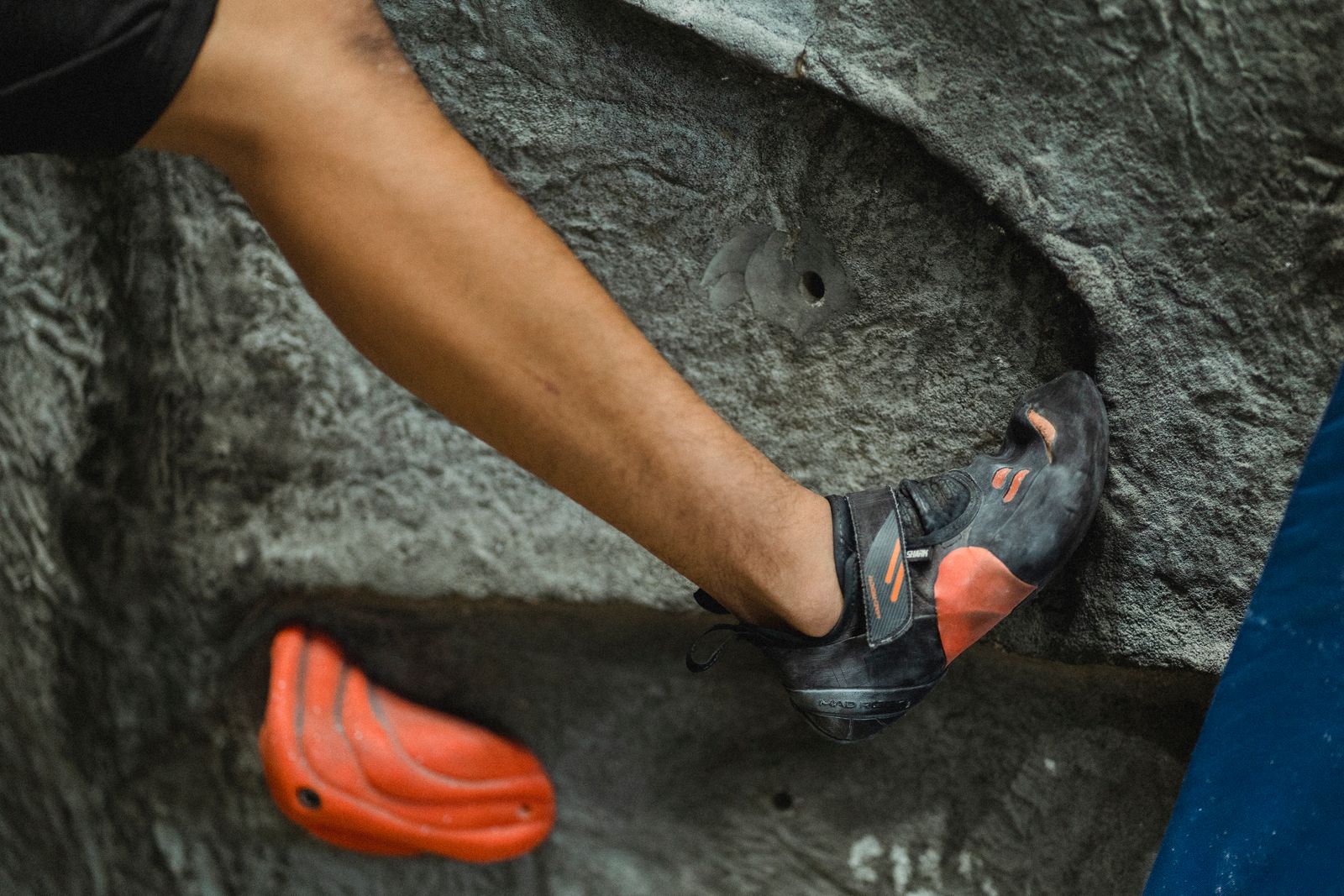 How climbing shoes should fit