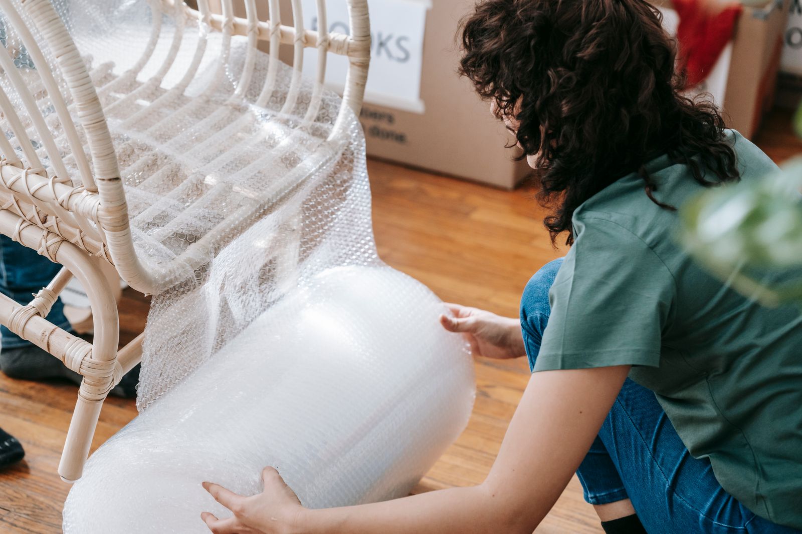 How to pack fragile items so they arrive in one piece