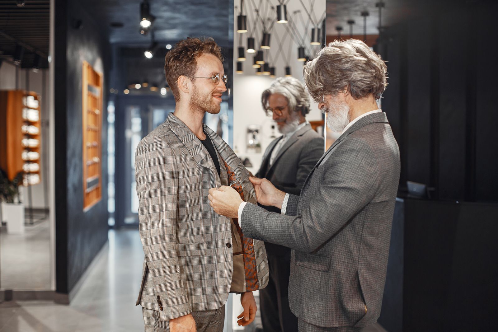 What to bring to an alterations fitting