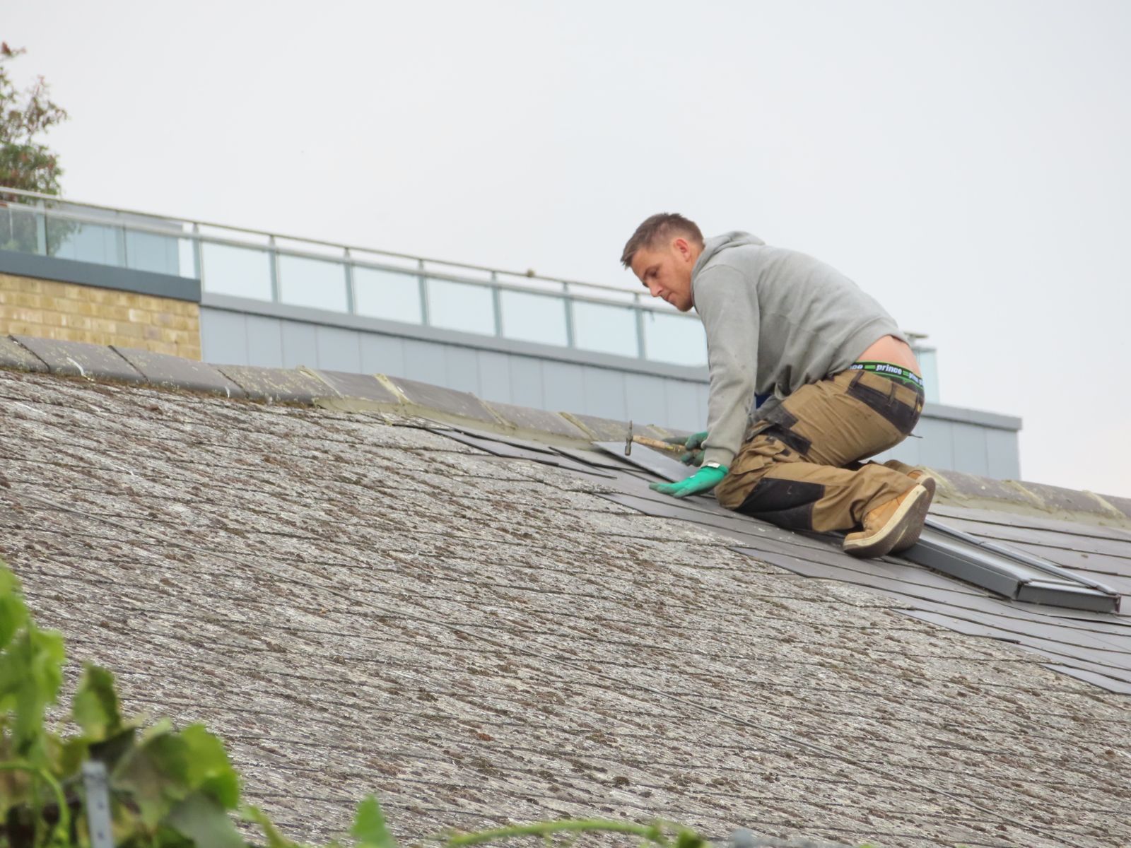Signs your roof needs repair