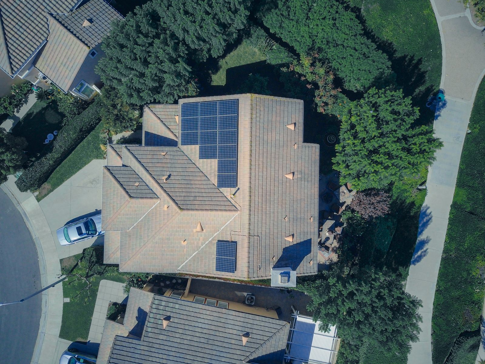 Do you need a home battery with solar?