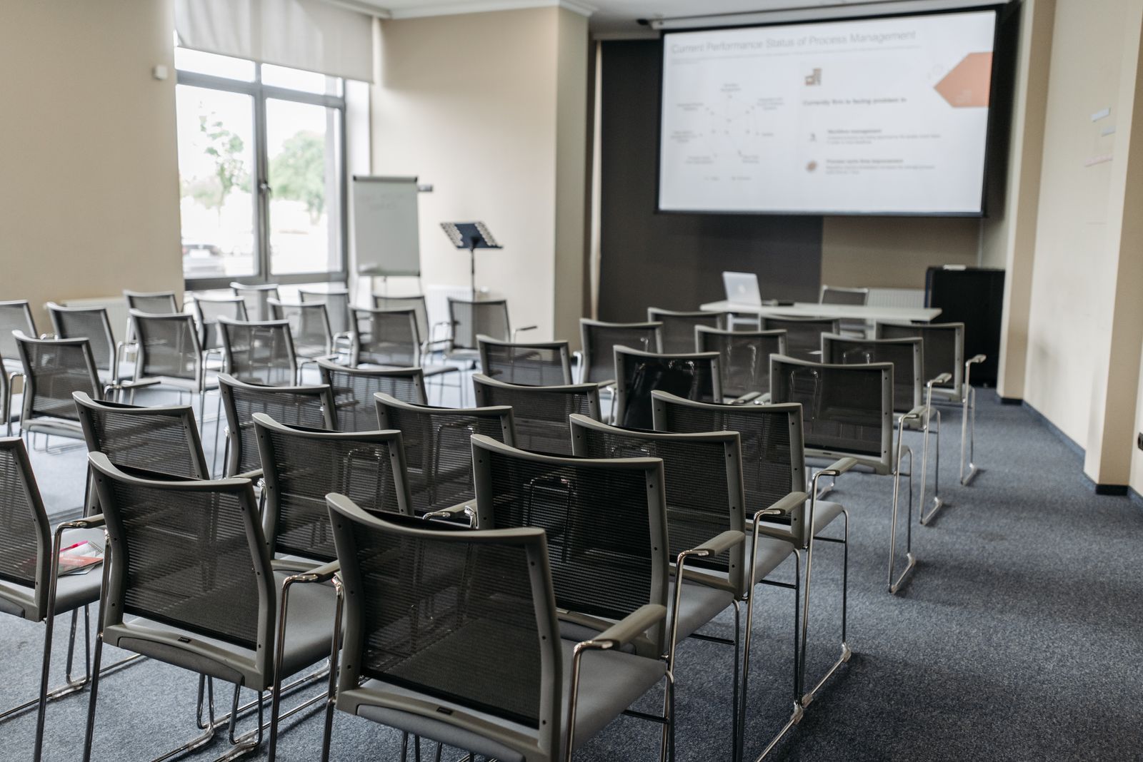 Planning a corporate event: a simple timeline