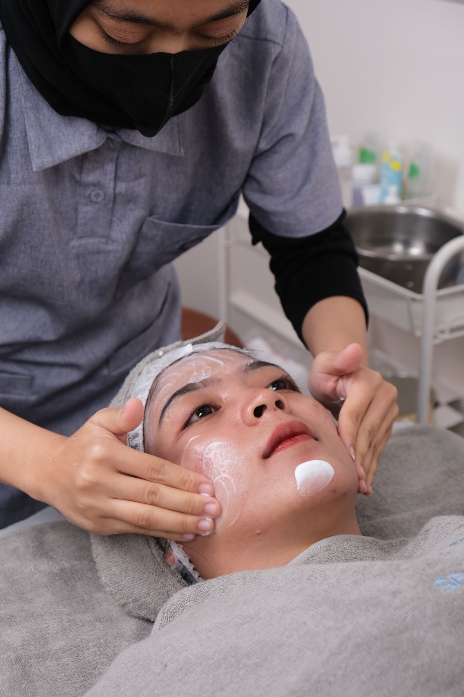 Light peel course (sample)