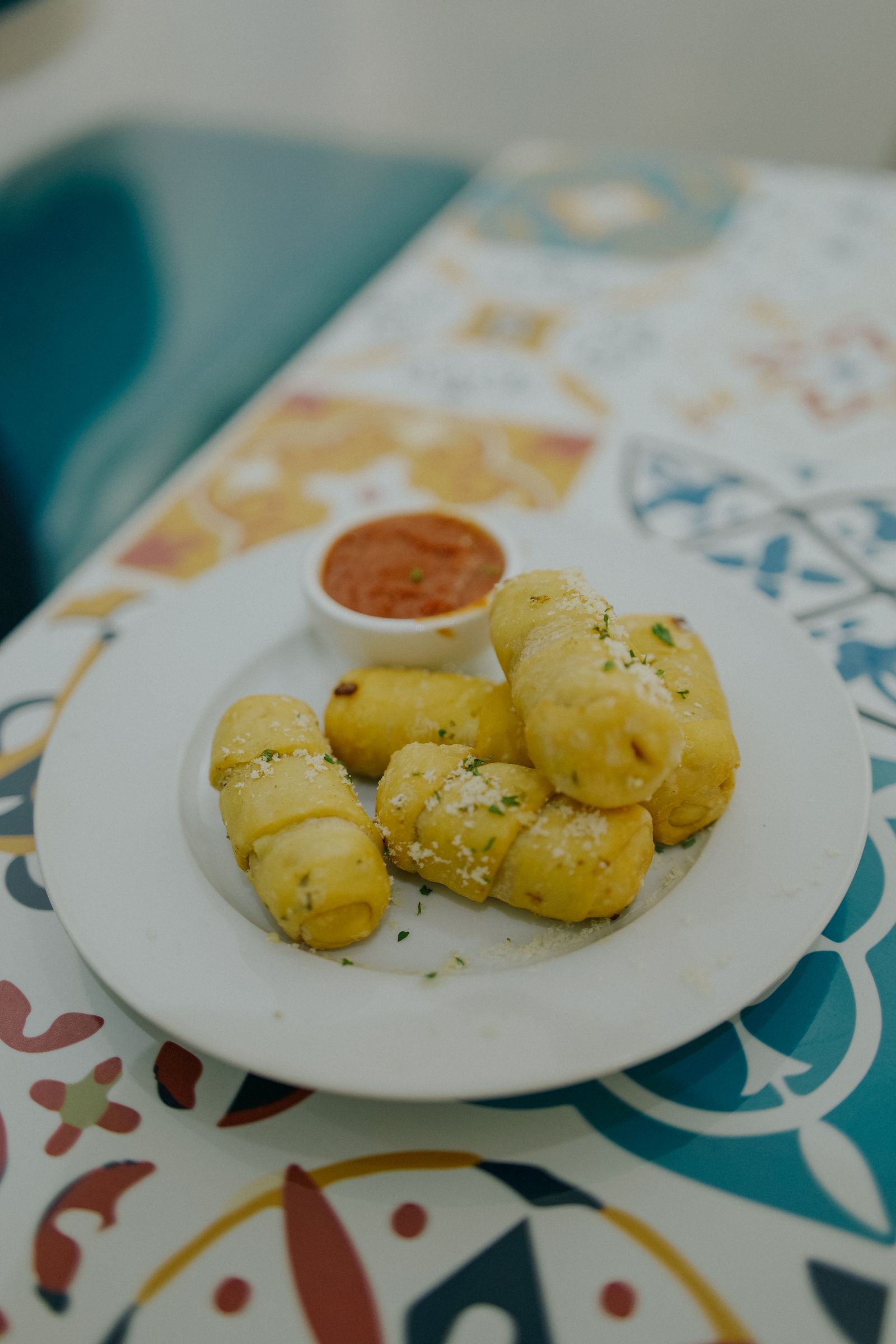 Garlic knots for the table